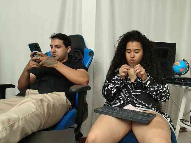 couplee-horny webcam