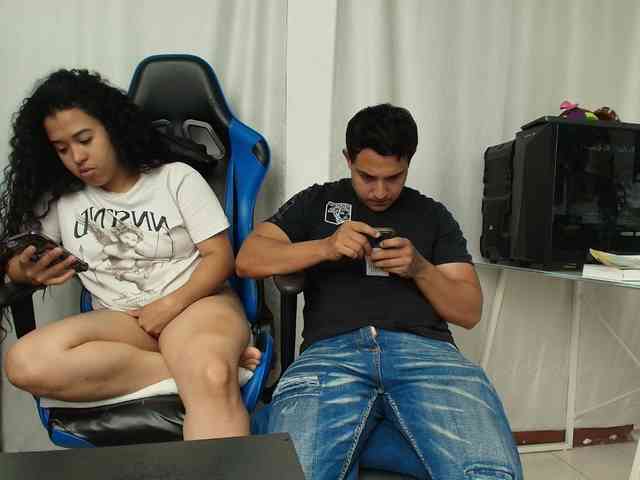 couplee-horny webcam