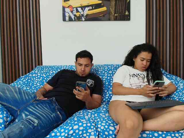 couplee-horny webcam
