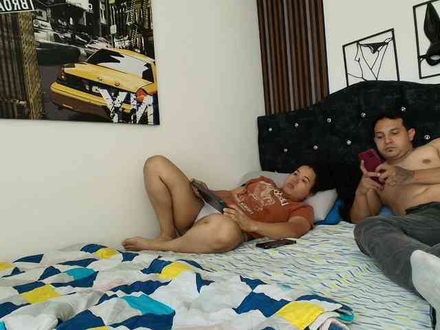 couplee-horny webcam