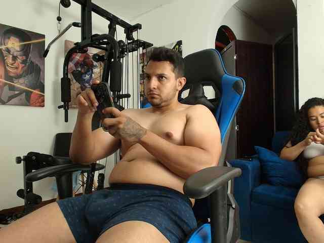 couplee-horny webcam