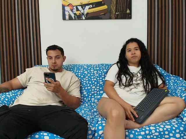 couplee-horny webcam