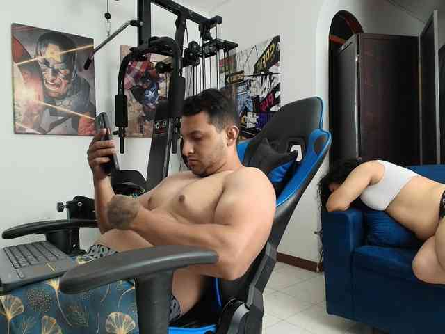 couplee-horny webcam