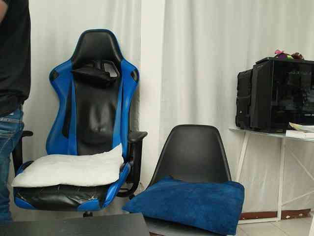 couplee-horny webcam