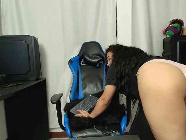 couplee-horny webcam