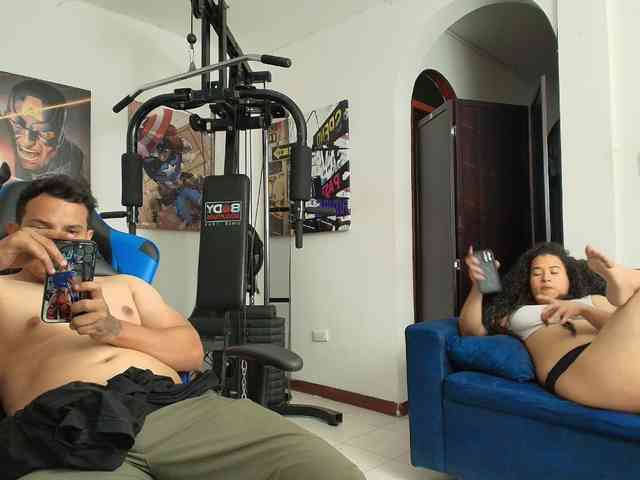 couplee-horny webcam