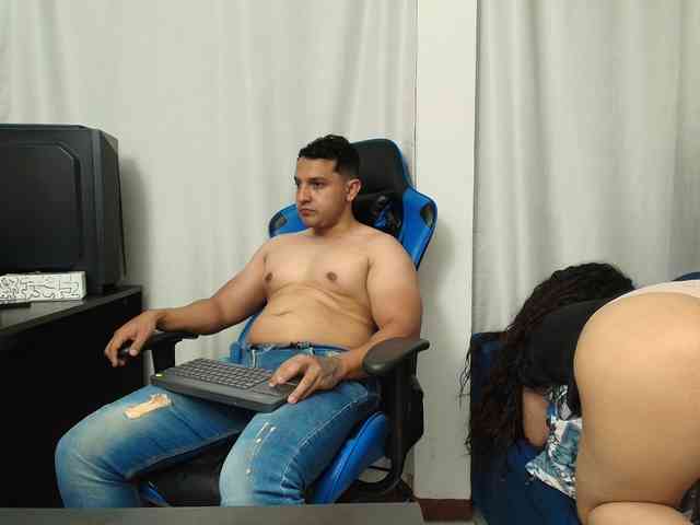 couplee-horny webcam