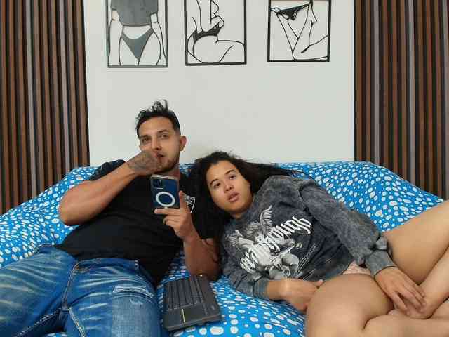 couplee-horny webcam