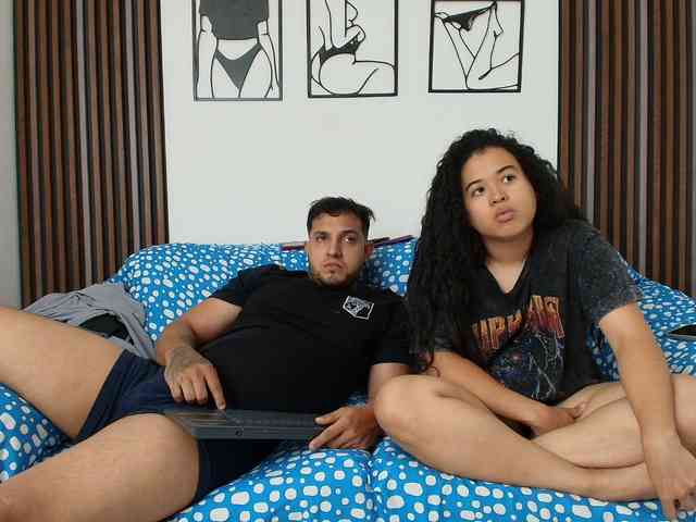 couplee-horny webcam