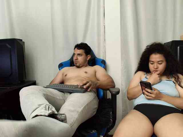 couplee-horny webcam