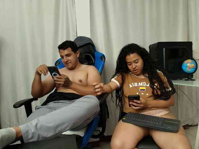 couplee-horny webcam