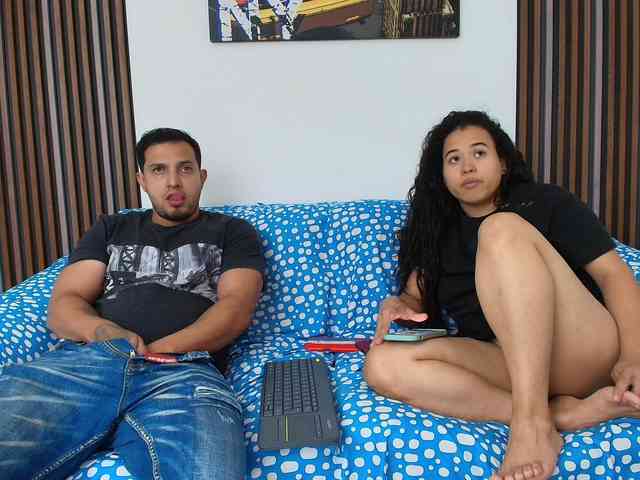 couplee-horny webcam