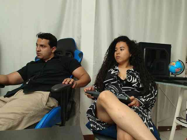 couplee-horny webcam