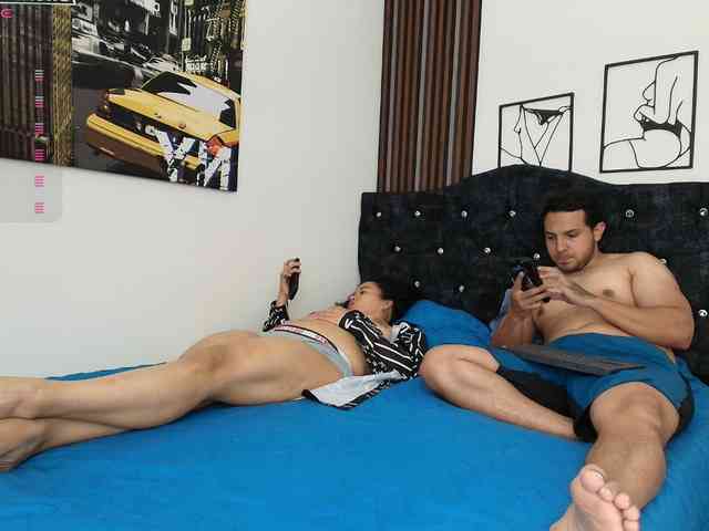 couplee-horny webcam