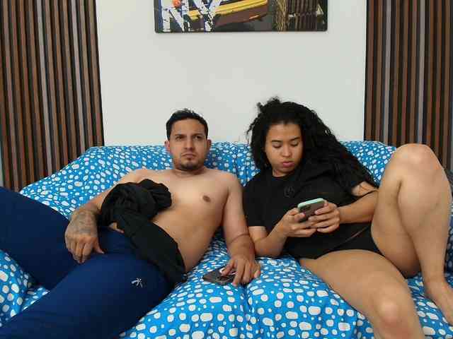 couplee-horny webcam