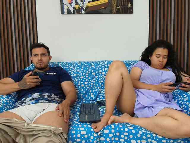 couplee-horny webcam