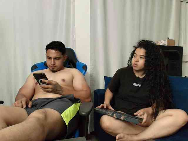 couplee-horny webcam