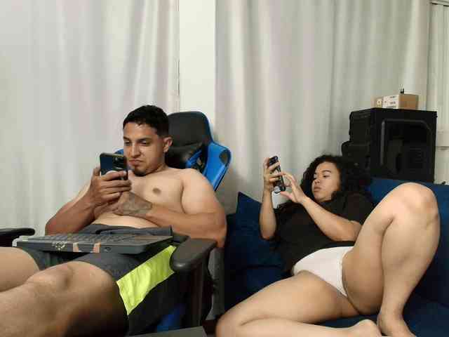 couplee-horny webcam