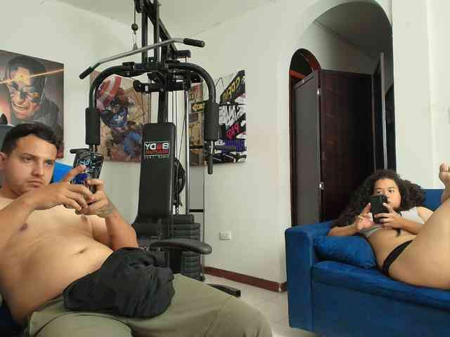 couplee-horny webcam