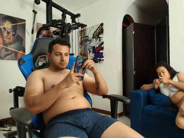 couplee-horny webcam