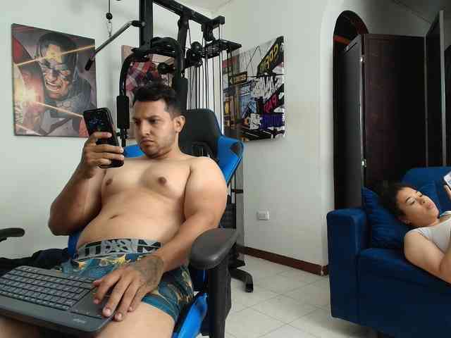 couplee-horny webcam