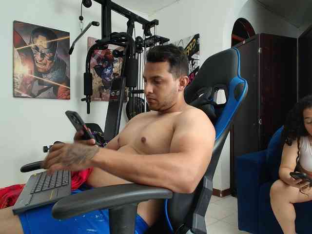 couplee-horny webcam