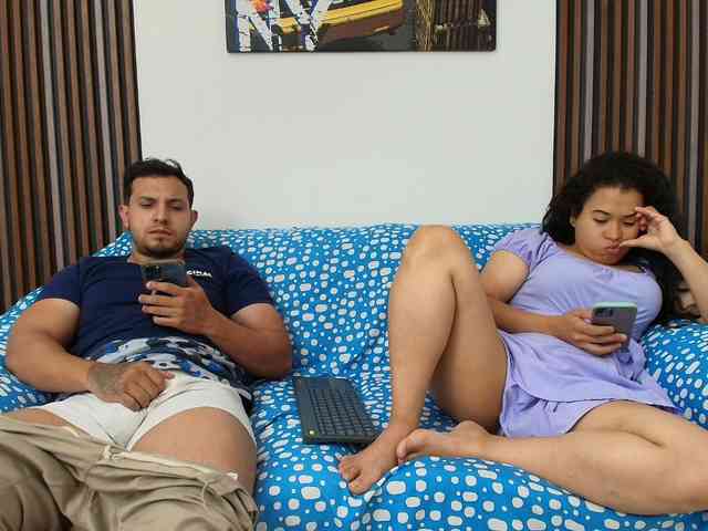 couplee-horny webcam