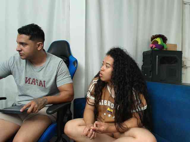 couplee-horny webcam