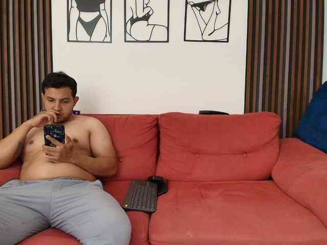 couplee-horny webcam