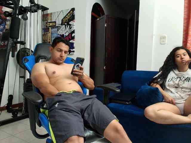 couplee-horny webcam