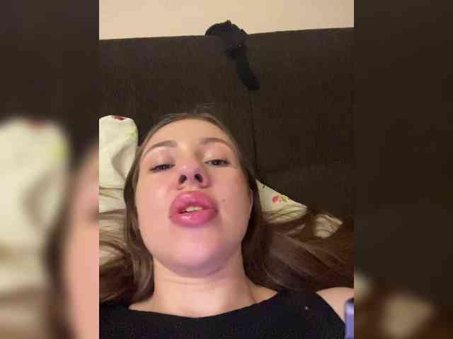 Axessssing webcam