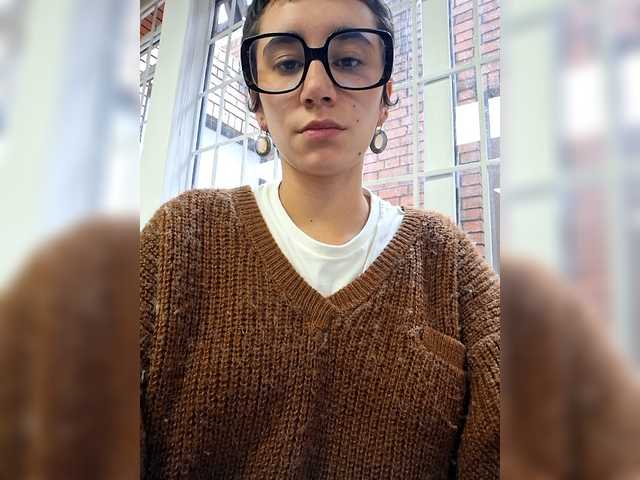 AntoniaDilune's BongaCams show and profile