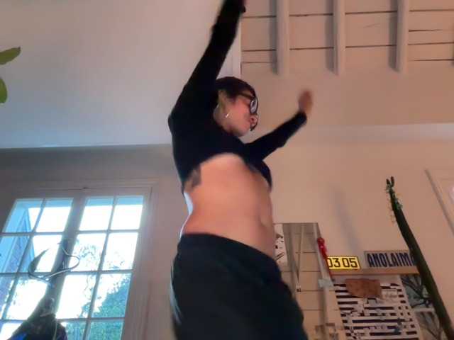 AntoniaDilune's BongaCams show and profile