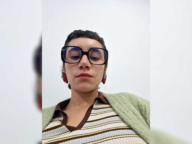 AntoniaDilune's BongaCams show and profile