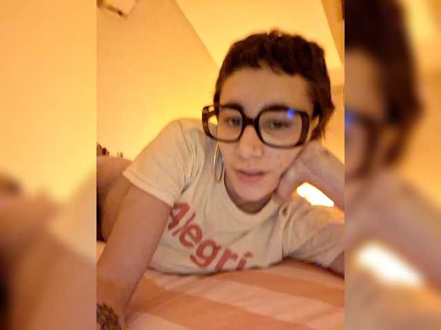 AntoniaDilune's BongaCams show and profile