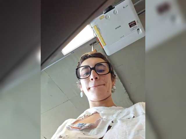 AntoniaDilune's BongaCams show and profile