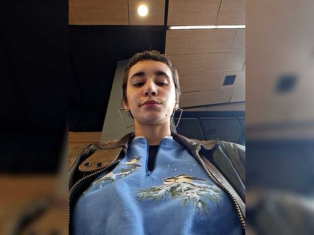 AntoniaDilune's BongaCams show and profile