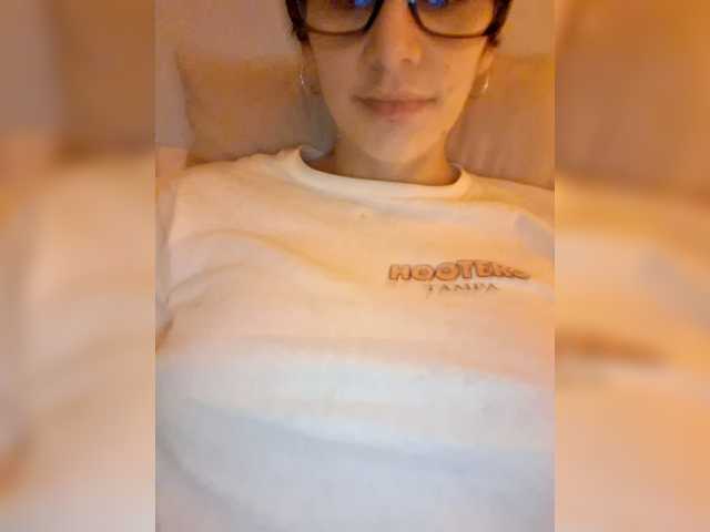 AntoniaDilune's BongaCams show and profile