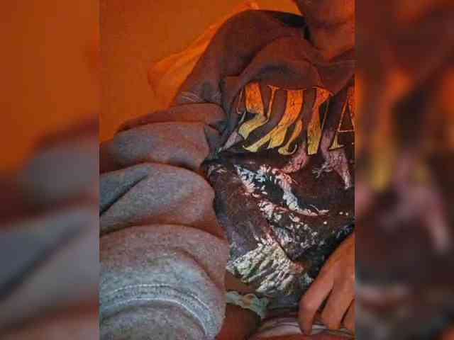 AntoniaDilune webcam