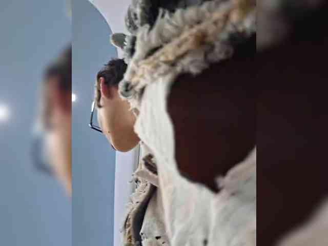 AntoniaDilune webcam