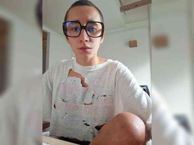AntoniaDilune webcam