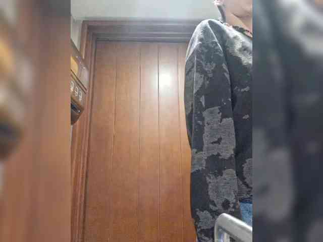 AntoniaDilune webcam