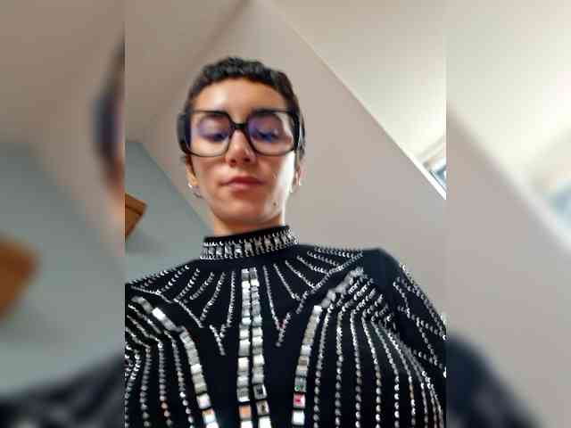 AntoniaDilune webcam