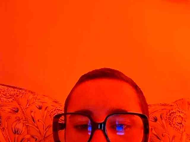 AntoniaDilune webcam