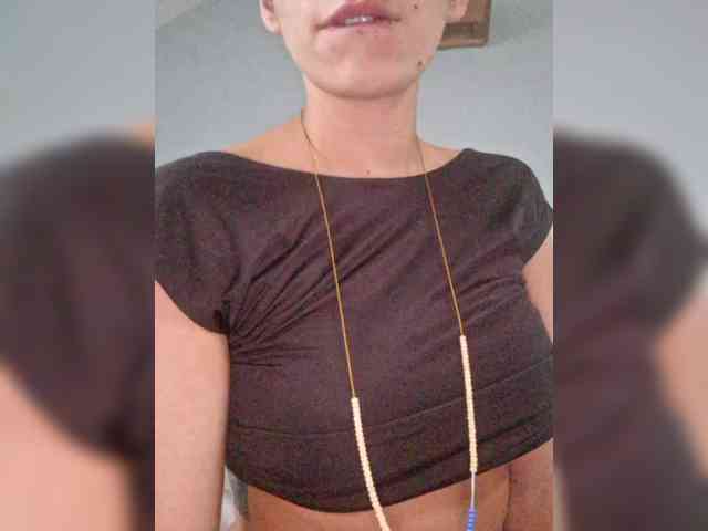 AntoniaDilune webcam