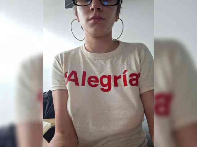 AntoniaDilune webcam