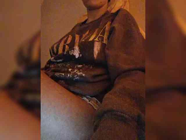 AntoniaDilune webcam