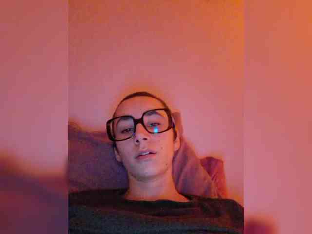AntoniaDilune webcam