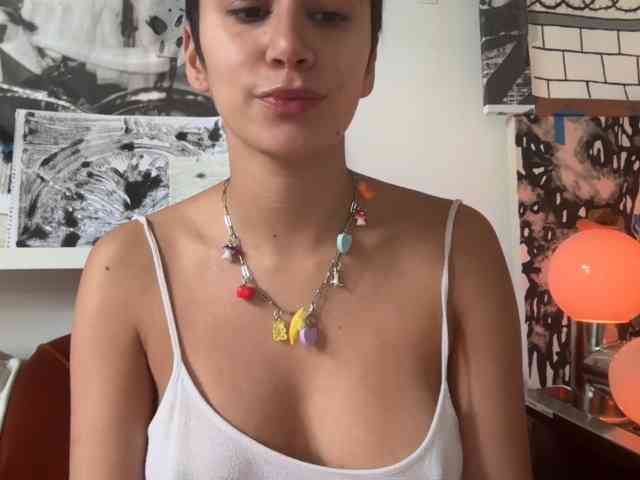 AntoniaDilune webcam