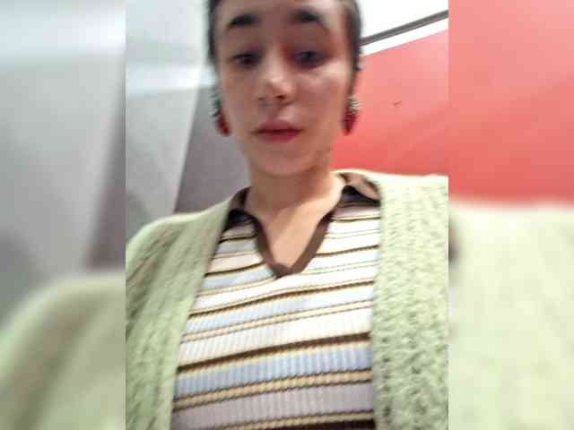 AntoniaDilune webcam